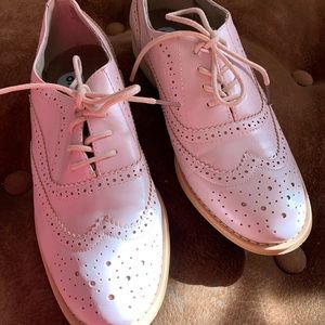 Women’s Lace Up Oxfords